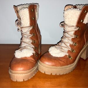 Women's Tan Shearling-Lined Heeled Boots
